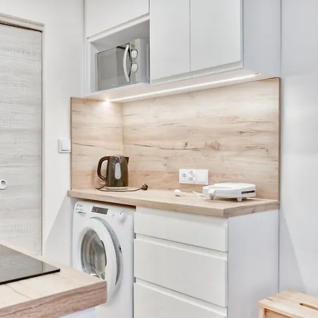 Stawowa Standard By Bookinghost * Βρότσλαβ