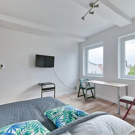 Stawowa Standard By Bookinghost アパート